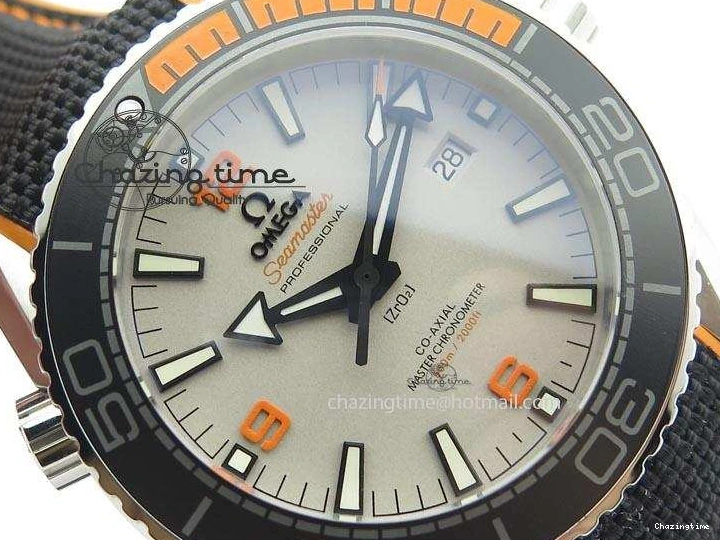 0102 ComfortFit 2016 Planet Ocean 45mm SS JHF Gray Dial On Nylon Strap A 8226